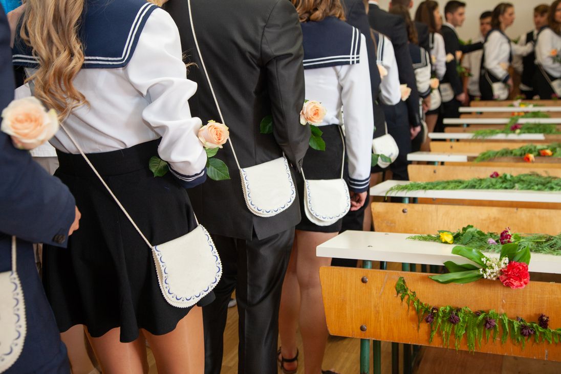 Orbán döntött: lehet ballagásokat tartani