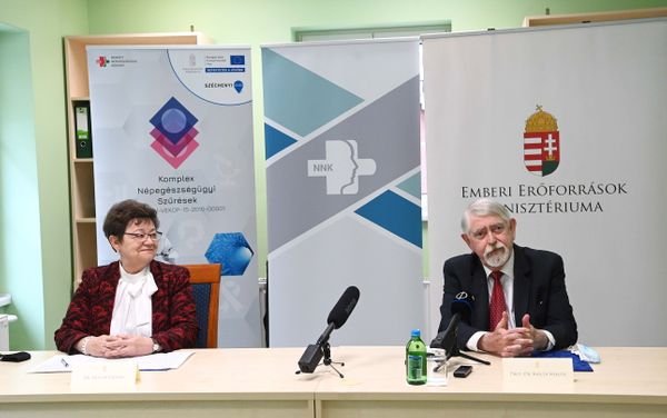 Országos tisztifőorvos: szerda estig meghosszabbították az időpontfoglalás határidejét