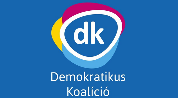 DK: 150 ezer forintot ígér a nyugdíjasoknak