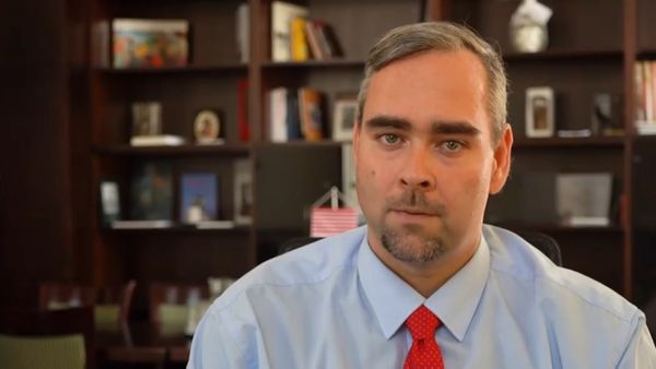 A DK felszólítja a kormányt, hogy vonja vissza a Bayer-Palkovics lakásjavaslatot